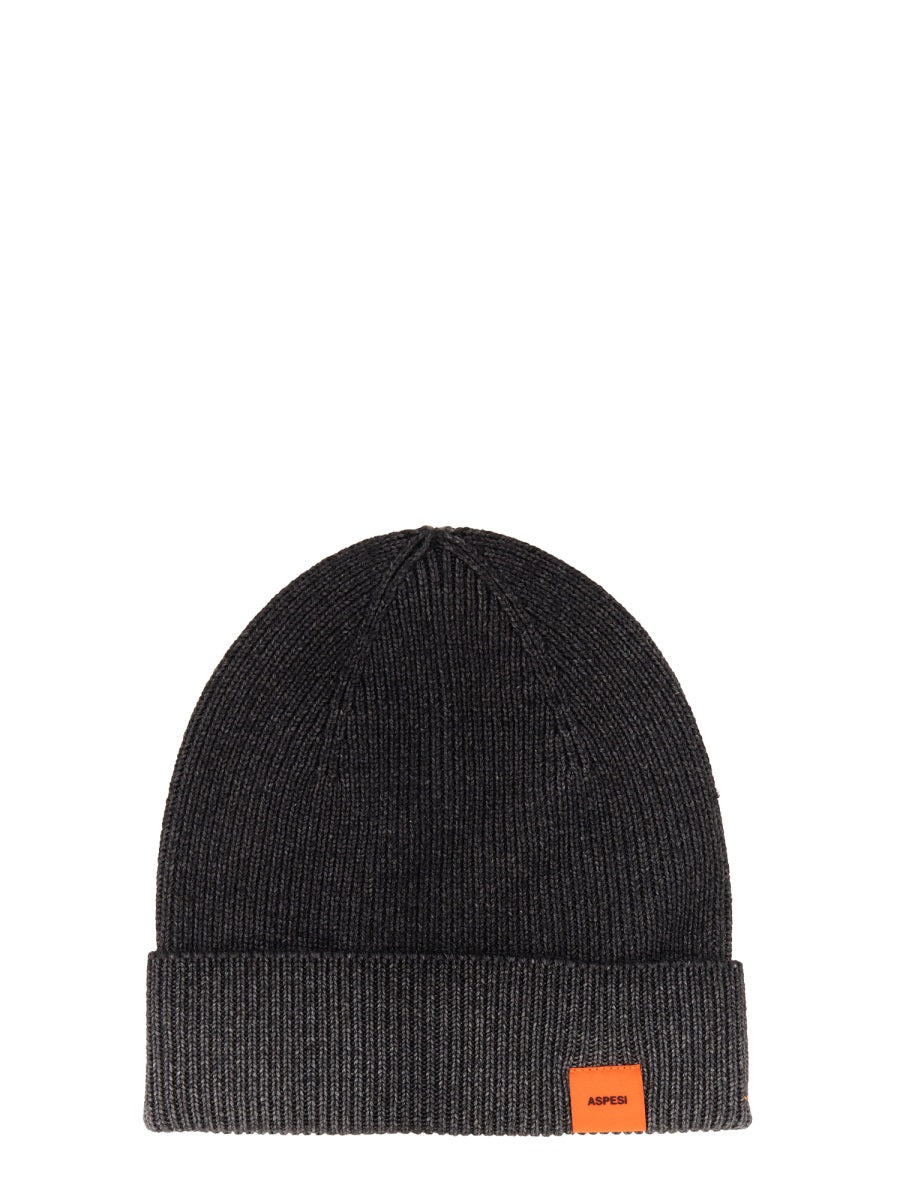 BEANIE HAT WITH LOGO