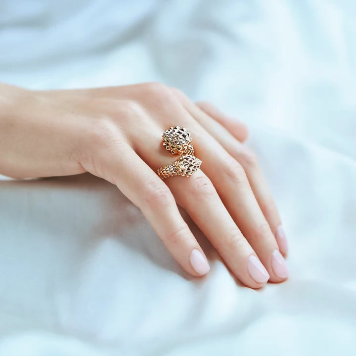 Gimbutis, Classic Pine Cone Rose Gold Big Ring